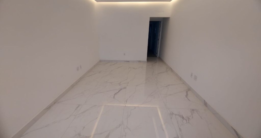 Casa terrea com 3 suítes 94m² com piscina e churrasqueira