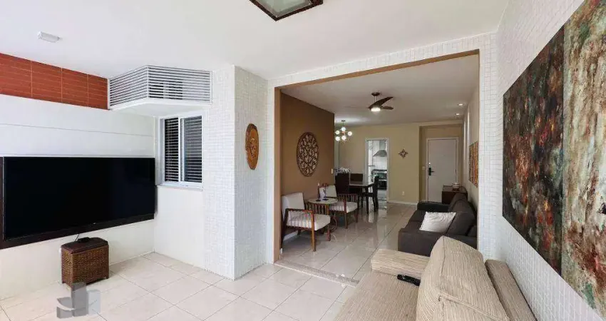 Apartamento Garden de 3 Quartos com Suíte na Praia do Canto!