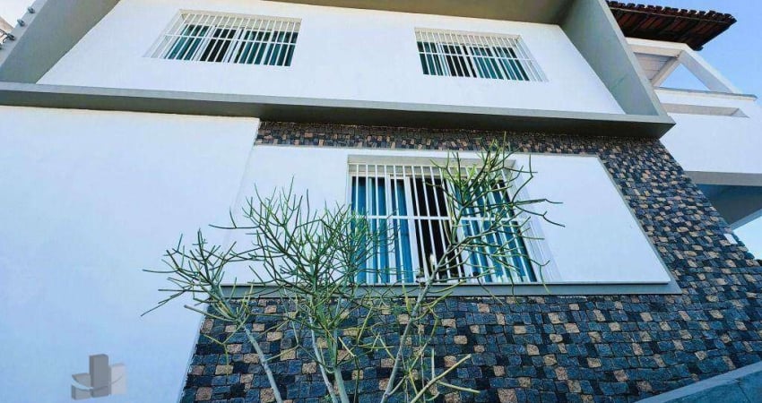 Casa com 3 quartos à venda na Rua Bruno Becacici, Nazareth, Vitória