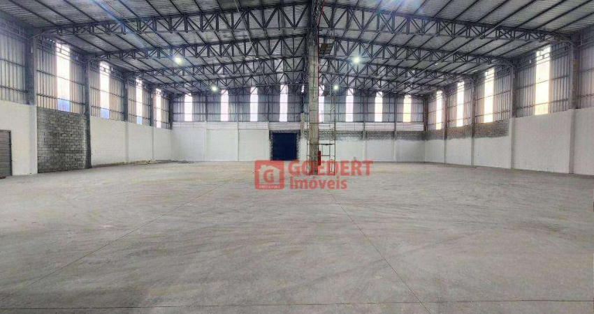 Galpão Industrial para alugar, 1800 m² por R$ 61.216/mês - Jardim Fátima - Guarulhos/SP