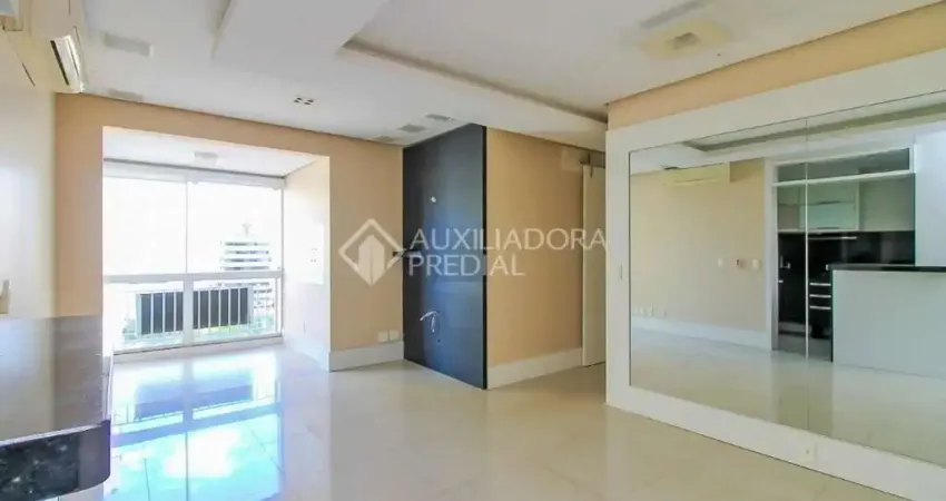 Apartamento com 2 quartos à venda na Avenida Grécia, 1000, Passo da Areia, Porto Alegre