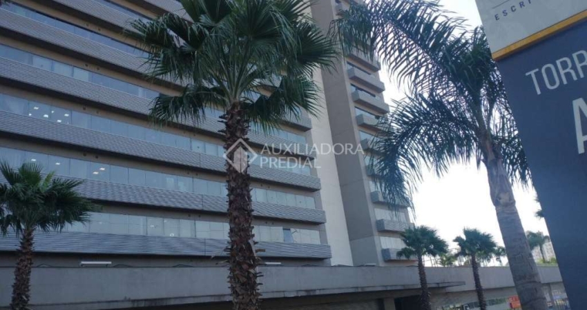 Sala comercial à venda na Avenida Assis Brasil, 4500, São Sebastião, Porto Alegre