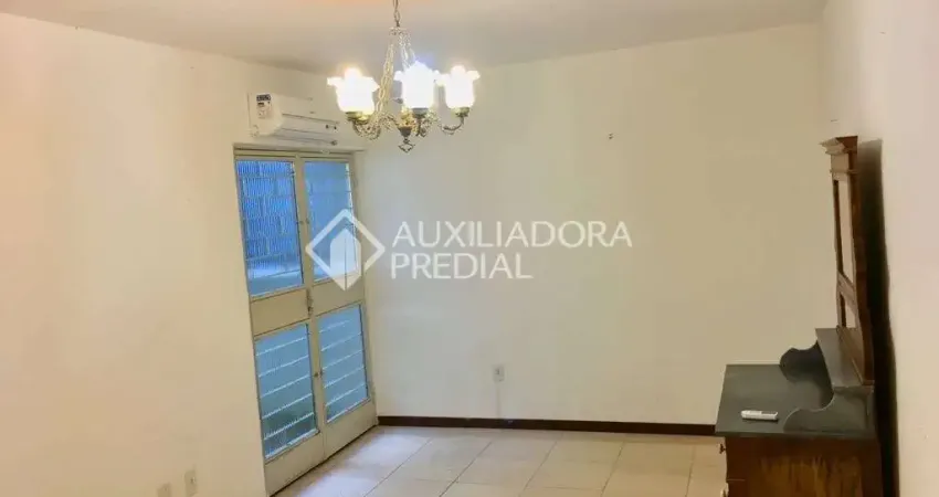 Apartamento com 3 quartos à venda na Avenida Protásio Alves, 5660, Petrópolis, Porto Alegre
