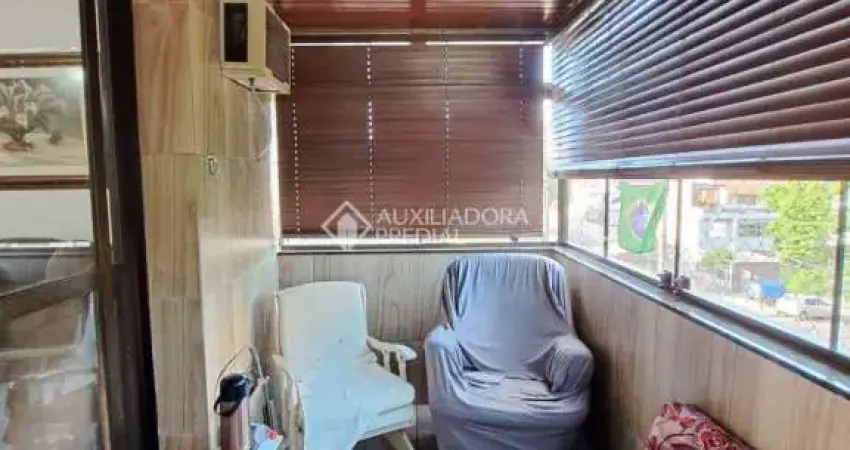 Apartamento com 3 quartos à venda na Rua Irmão Geraldo, 25, Vila João Pessoa, Porto Alegre