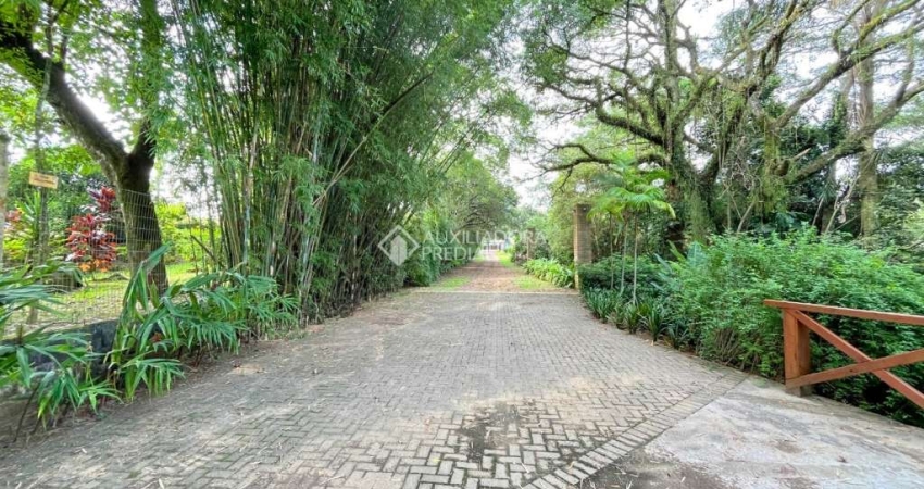 Fazenda à venda na Estrada das Furnas, 303, Vila Nova, Porto Alegre