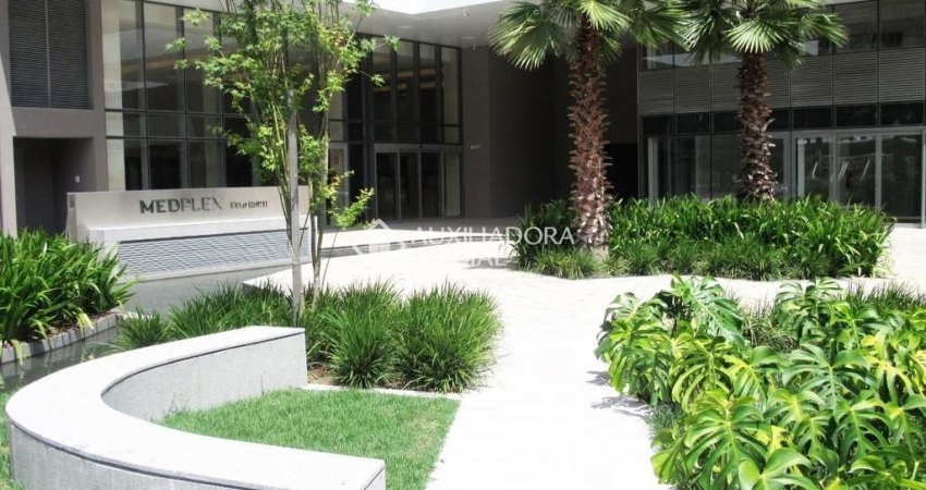 Sala comercial à venda na Avenida Assis Brasil, 2827, Passo da Areia, Porto Alegre