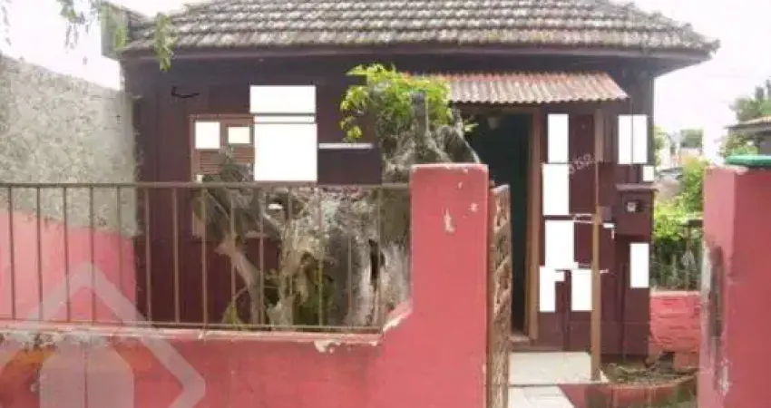 Terreno em condomínio fechado à venda na Avenida dos Prazeres, 852, Vila Jardim, Porto Alegre