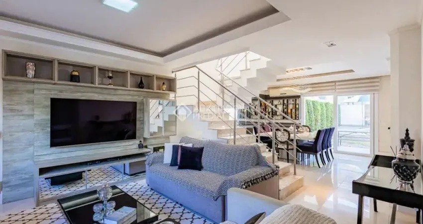 Casa com 3 quartos à venda na Rua Lagoa do Peixe, 85, Sarandi, Porto Alegre
