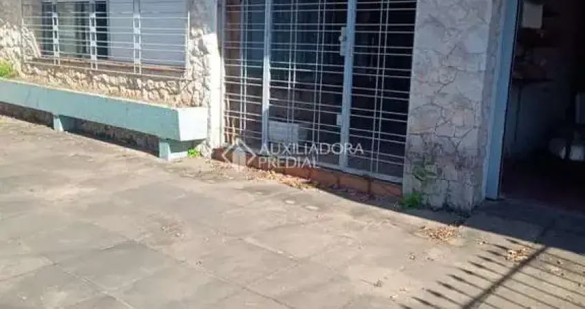 Casa com 3 quartos à venda na Rua Adão Baino, 465, Cristo Redentor, Porto Alegre
