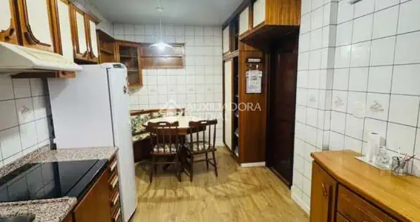 Apartamento com 3 quartos à venda na 15 De Novembro, 1661, Centro, Nova Petrópolis