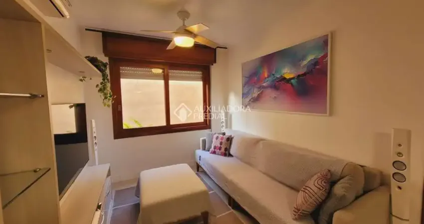 Apartamento com 2 quartos à venda na Avenida Benno Mentz, 61, Vila Ipiranga, Porto Alegre