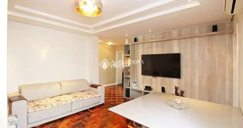 Apartamento com 3 quartos à venda na Avenida Guaporé, 175, Petrópolis, Porto Alegre