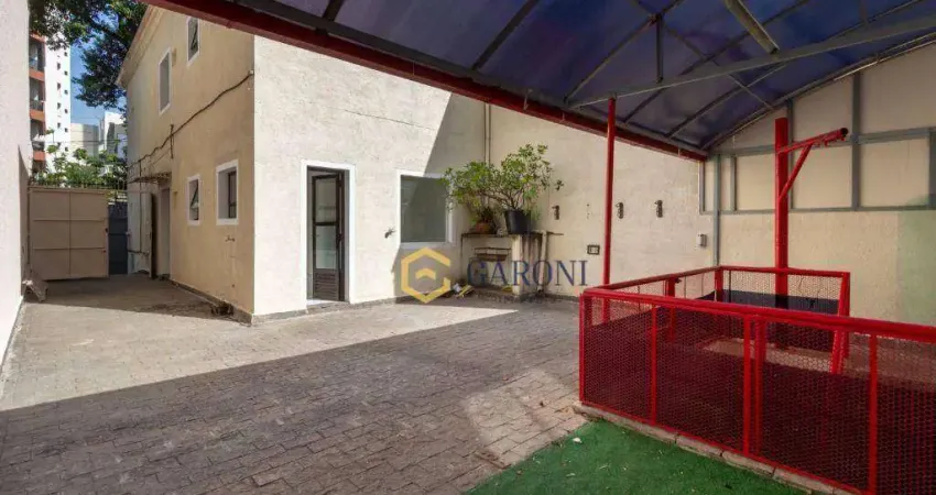 Casa comercial com 6 salas para alugar na Rua Tavares Bastos, Pompéia, São Paulo