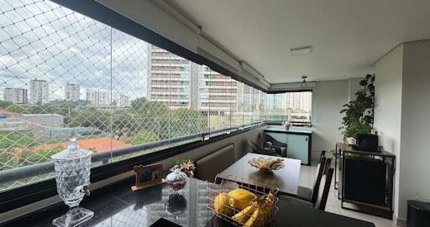 Apartamento a venda com 3 quartos na Vila Anastácio.