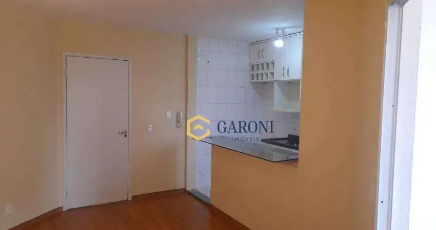 Excelente 02 Dorms, 02 Vagas, Depósito, Condomínio Clube com Quadra de Tênis e muito mais.