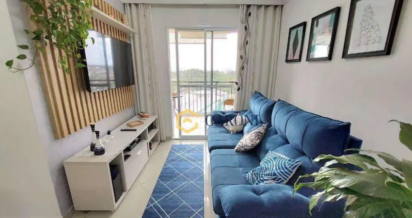 Apartamento com 70 metros em andar alto, semi-mobiliado com armários planejados – 3 dormitórios (1 suíte) – condomínio clube