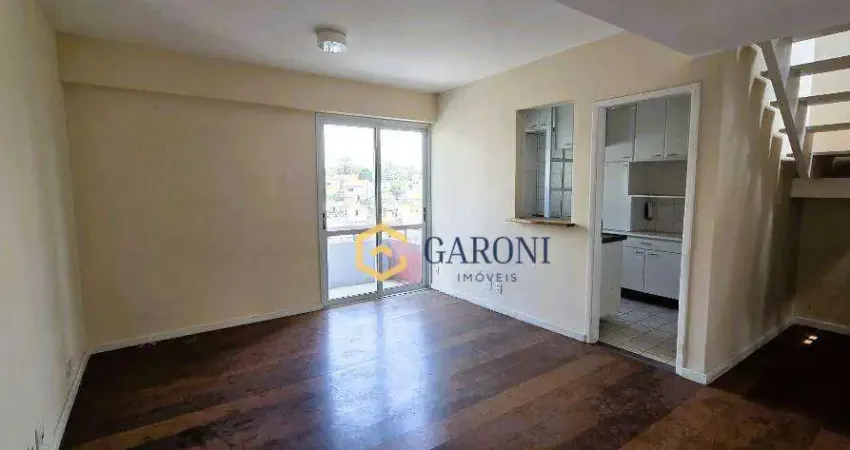 Apartamento duplex, 2 quartos, para locação na vila madalena