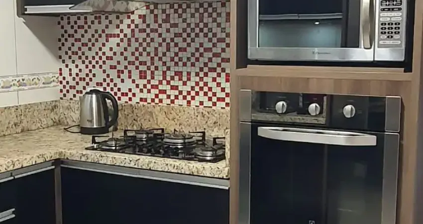 Casa em condomínio fechado com 3 quartos à venda no Barreirinha, Curitiba 