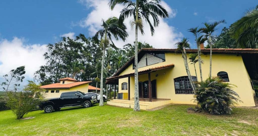 Chácara dos Sonhos à Venda em Bofete - Castelo Branco Km 183