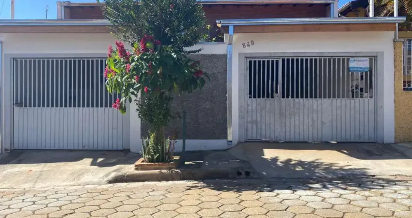 Casa com 3 quartos à venda no Centro, Tatuí 