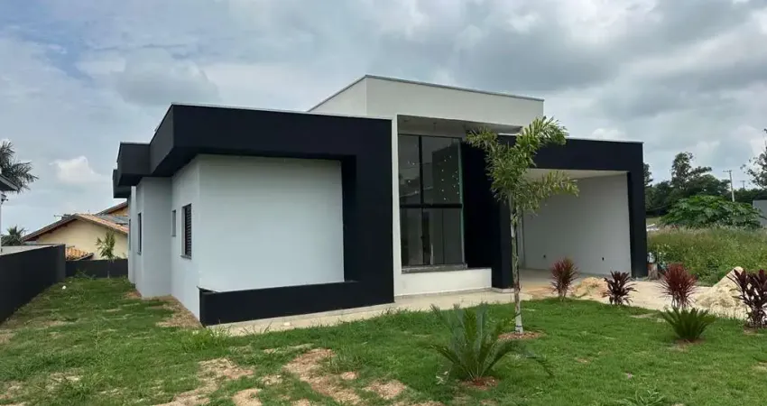 Casa à venda no Ninho Verde, Porangaba