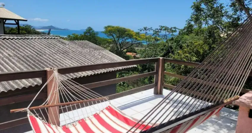 Casa com 9 quartos à venda na dos Butias, 20, Praia da Gamboa, Garopaba