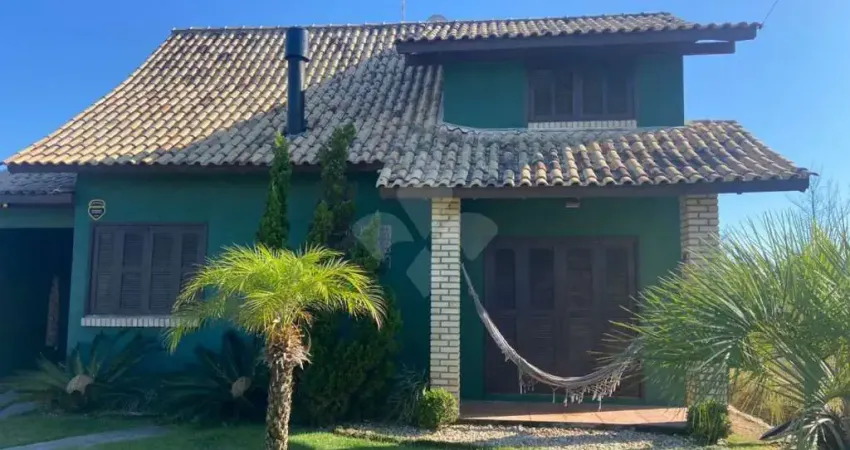 Casa com 3 quartos à venda na Cruzeiro do Sul, 1, Ibiraquera, Imbituba