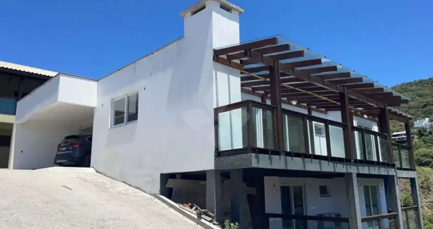 Casa com 3 quartos à venda na Giovani Luiz Piucco, 1, Ferraz, Garopaba