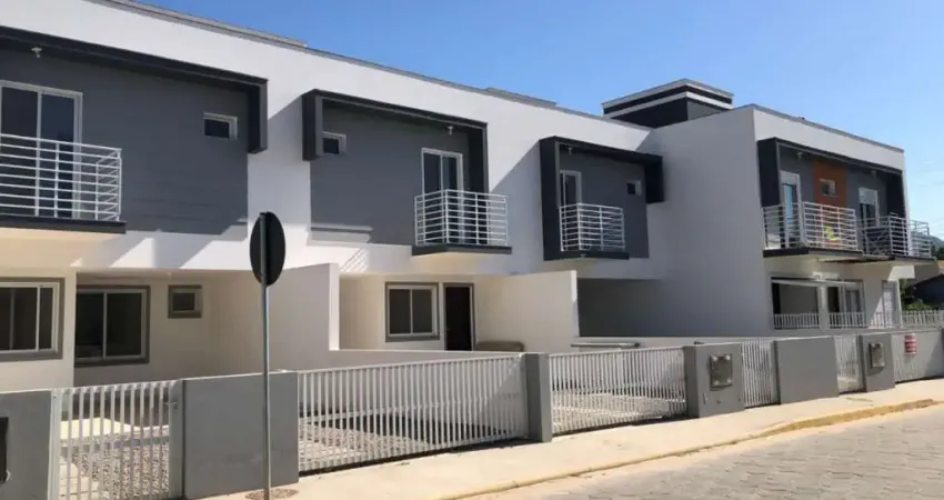 Casa em condomínio fechado com 2 quartos à venda na do Travessão, 59, Ambrósio, Garopaba