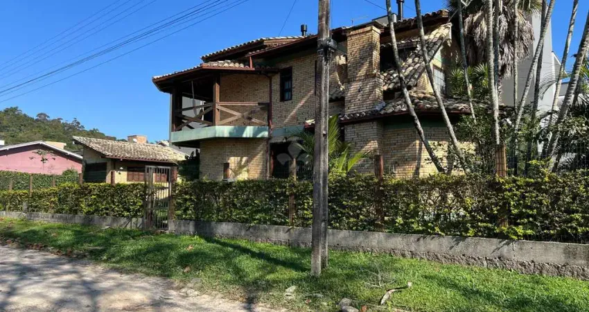 Casa em condomínio fechado com 4 quartos para alugar na Batista Pacheco Pereira, 674, Jardim Panorâmico, Garopaba