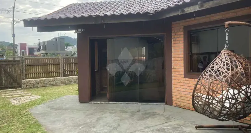 Casa em condomínio fechado com 2 quartos à venda na fernanda pacheco da silva, sn, Ambrósio, Garopaba