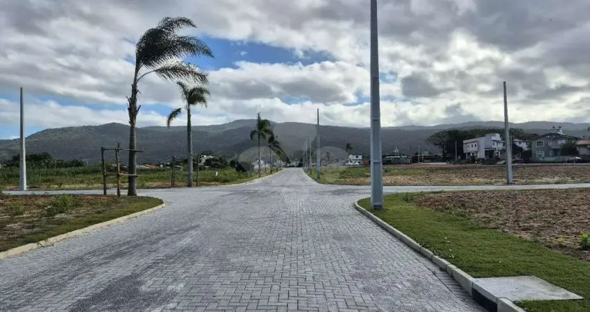 Terreno em condomínio fechado à venda na Nicolau Manoel de Abreu, Ambrósio, Garopaba