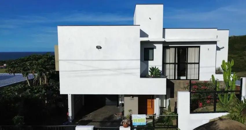 Casa em condomínio fechado com 4 quartos à venda na Manoel de Amorim, 289, Macacu, Garopaba