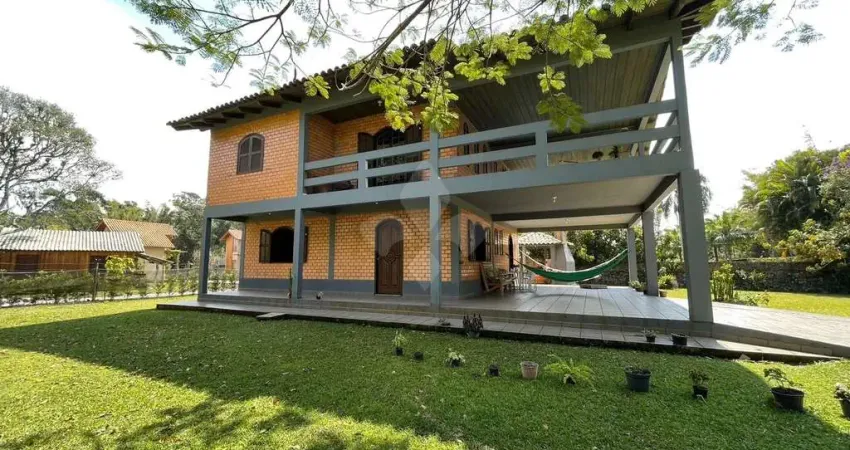 Casa com 5 quartos à venda na Leonildo Peirão, 001, Grama, Garopaba