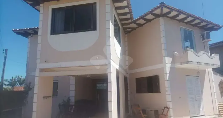 Casa com 3 quartos à venda na Roberto Marcos Pereira, 740, Areais da Palhocinha, Garopaba