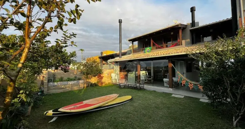 Casa com 3 quartos à venda na Manoel Geremias de Paulo, 3, Ferraz, Garopaba