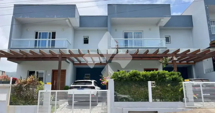 Casa com 3 quartos à venda na Esly Sandrini Nauck, 18, Ambrósio, Garopaba