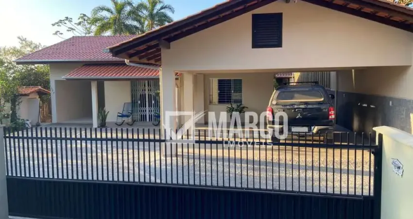 Casa com 3 quartos à venda no Centro, Pomerode