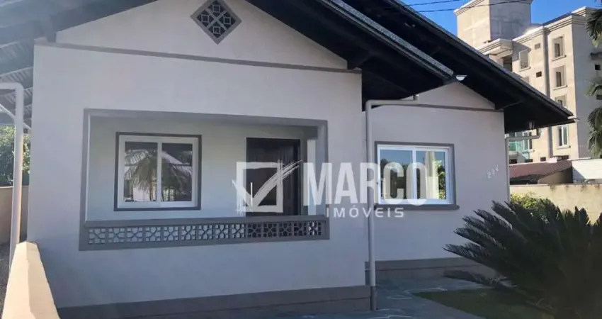 Casa com 5 quartos à venda no Centro, Pomerode