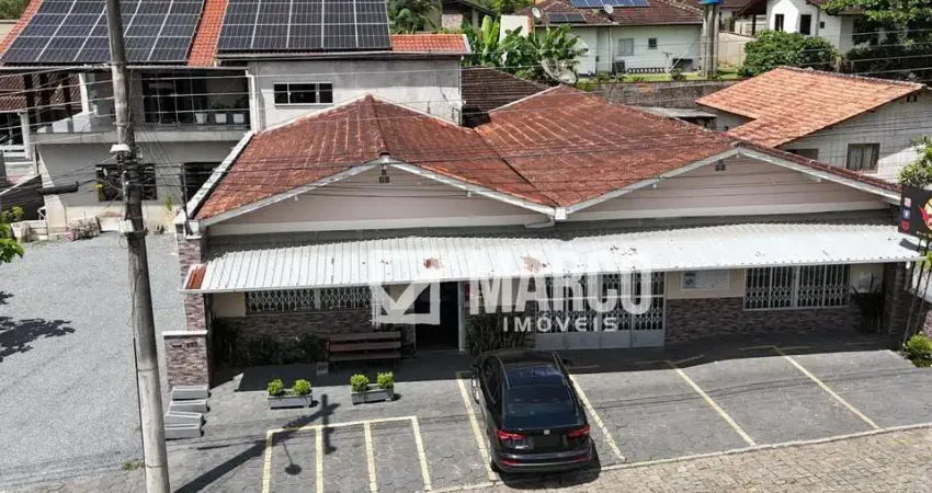 Casa comercial com 2 salas à venda no Ribeirão Clara, Pomerode