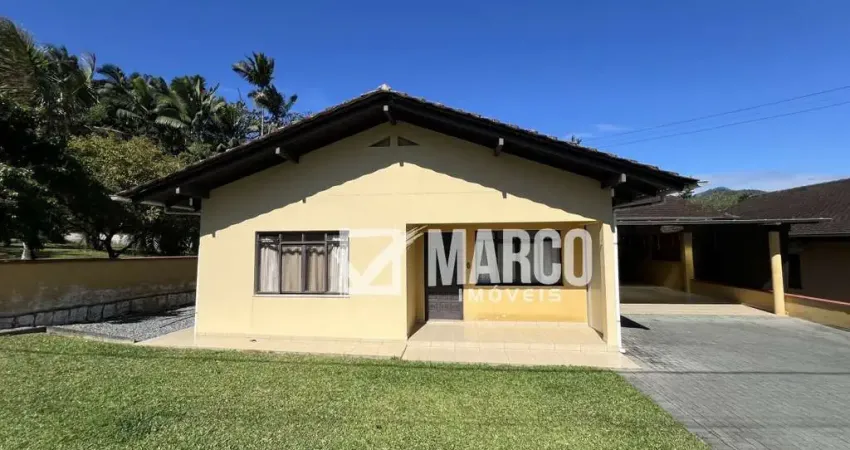 Casa com 3 quartos à venda no Centro, Pomerode 