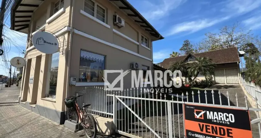 Casa comercial à venda no Centro, Pomerode