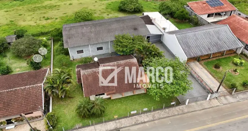 Casa comercial com 2 salas à venda no Centro, Pomerode