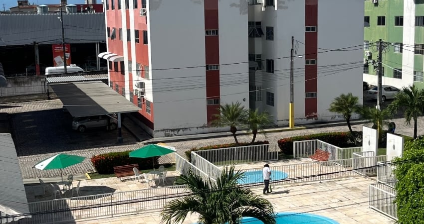 Amplo e super bem localizado apartamento na Maria Lacerda!!!