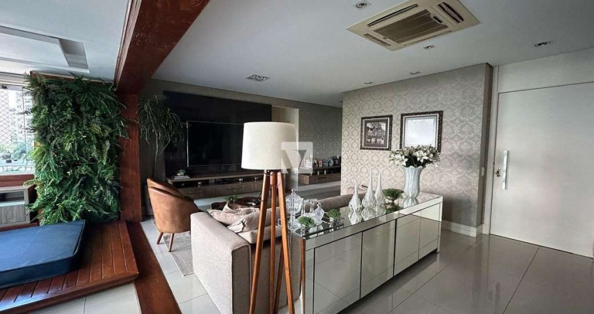 Apartamento à venda com 3 suítes no Maison Victória