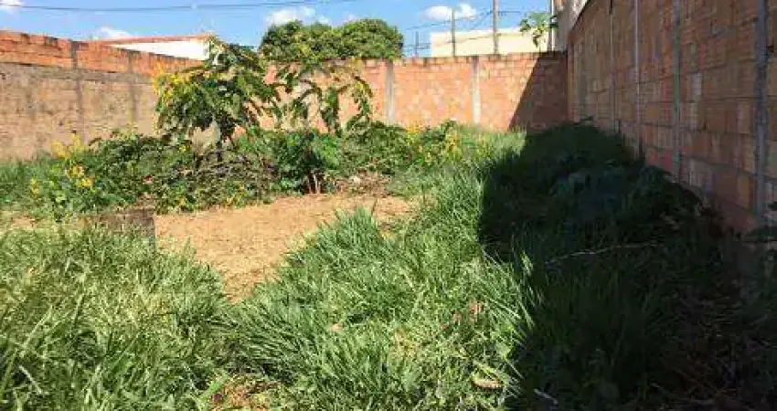 Terreno à venda no Jardim Europa, Uberlândia 