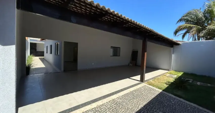 Casa com 3 quartos à venda no Nova Uberlândia, Uberlândia 