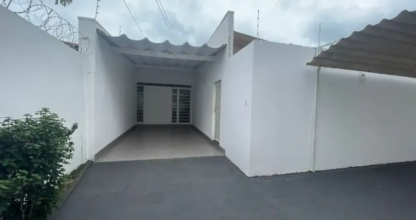 Casa com 3 quartos à venda no Vigilato Pereira, Uberlândia 