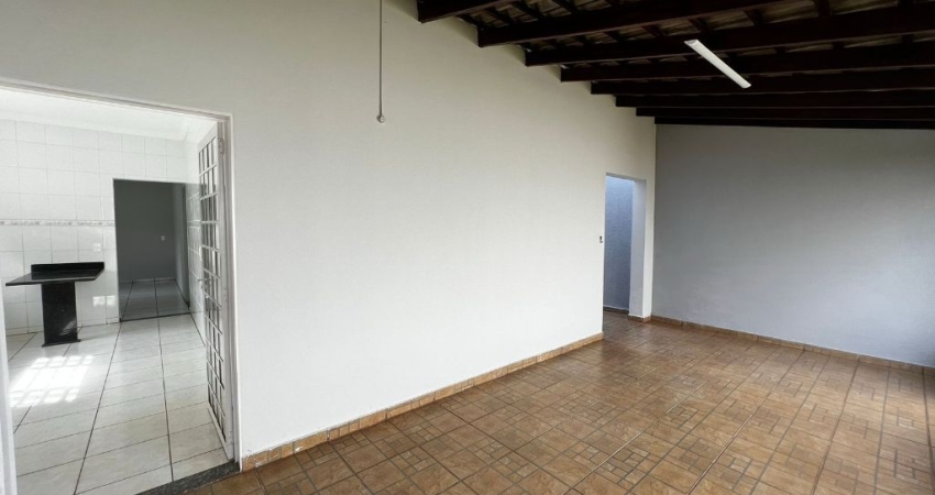Casa com 3 quartos à venda no Jardim Brasília, Uberlândia 