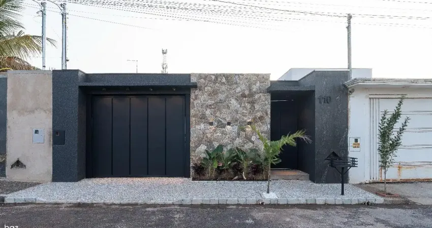 Casa com 3 quartos à venda no Jardim Europa, Uberlândia